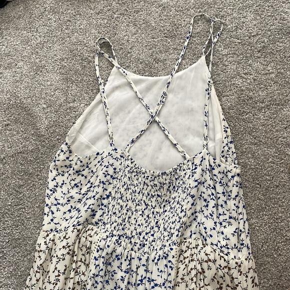Long Floral Dress, Size M - Picture 3 of 3